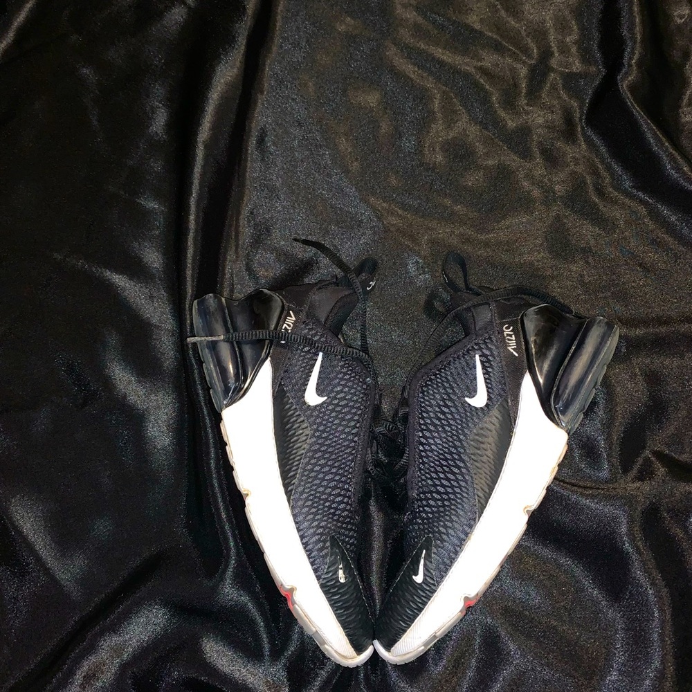 Nike AirMax 270